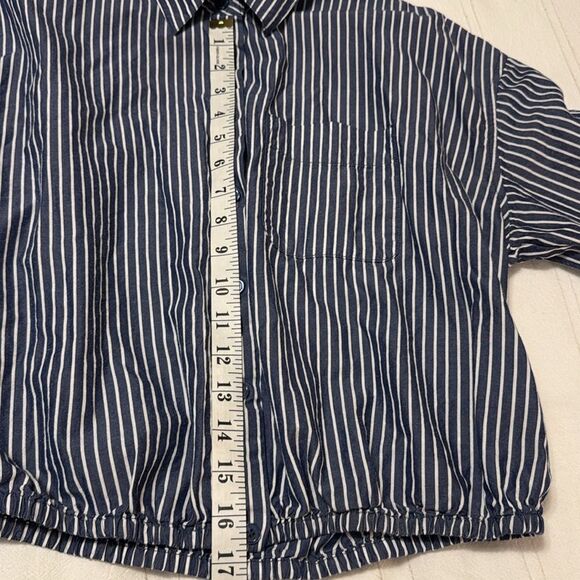 Kut from the Kloth Navy and White Striped Shirt - Picture 4 of 7